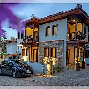https://alp-suites-lavanta.aegeanhotels.net